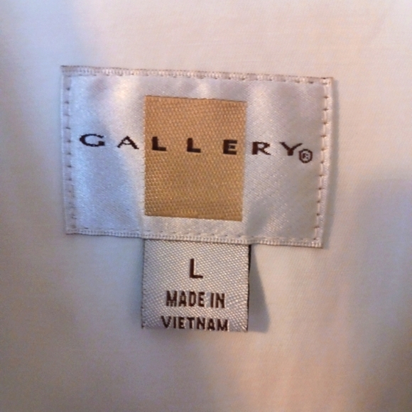 Trench Coat Cream Color  Y2K Gallery Belted - Picture 4 of 13